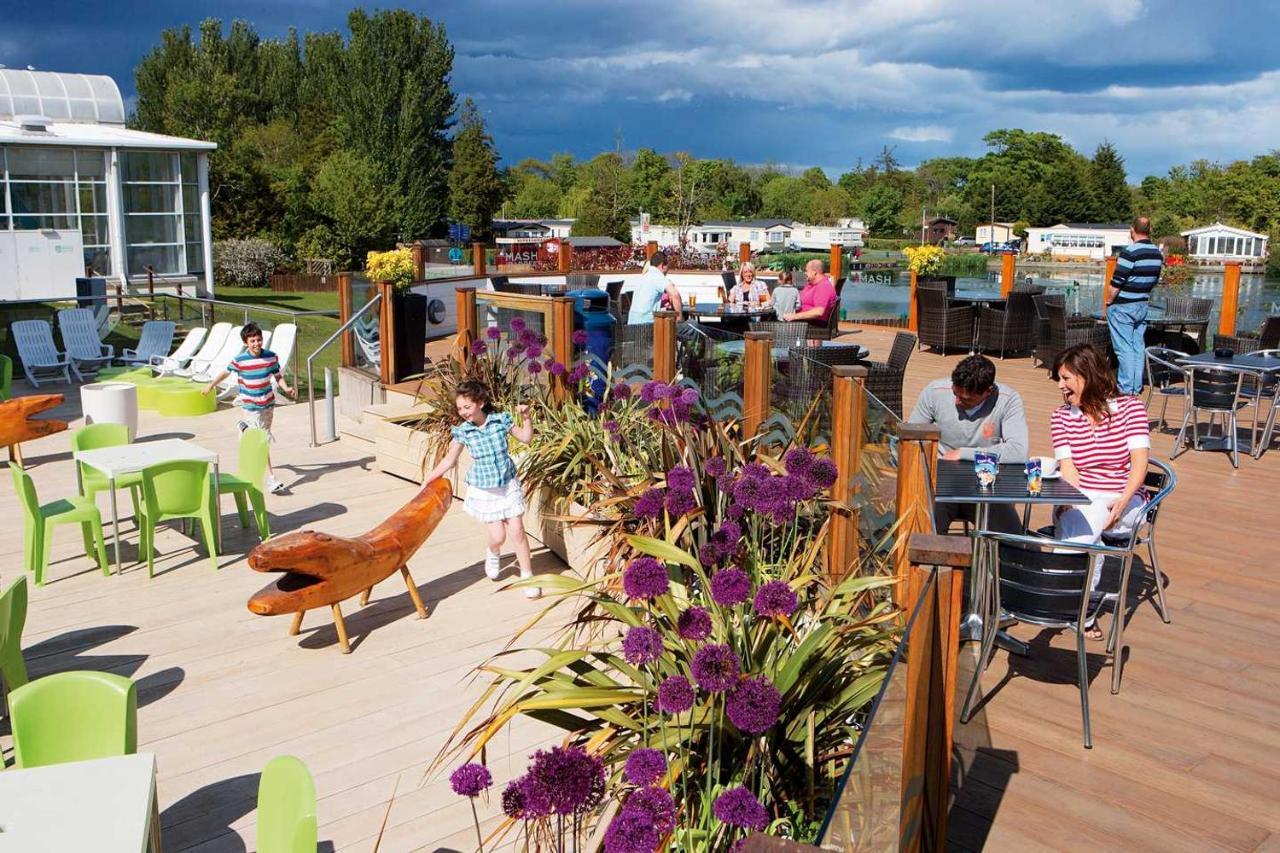 Haggerston Castle 3 Bedroom Deluxe Holiday Home Cheswick  Екстер'єр фото