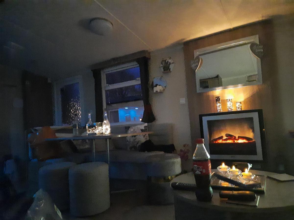 Haggerston Castle 3 Bedroom Deluxe Holiday Home Cheswick  Екстер'єр фото
