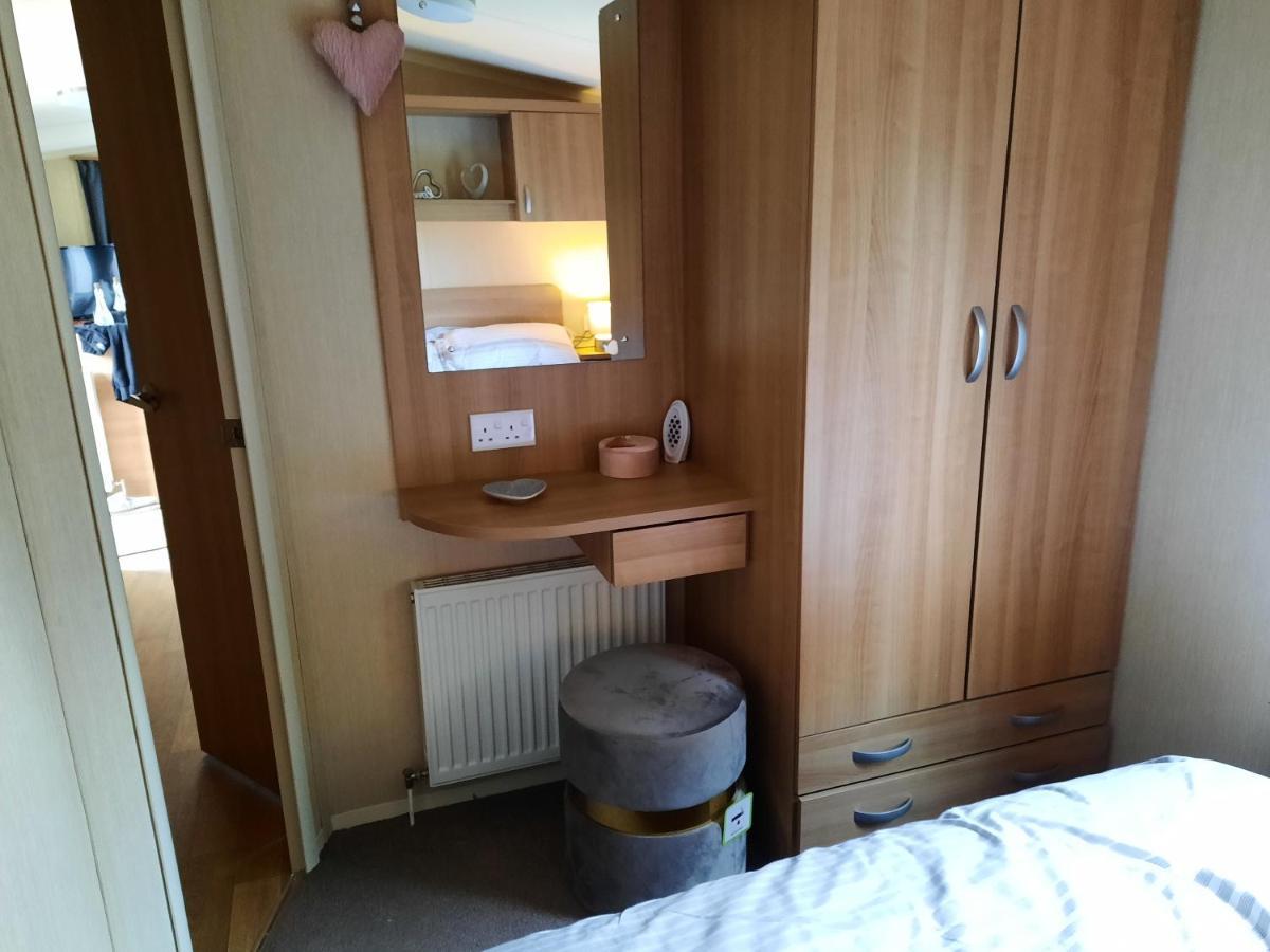 Haggerston Castle 3 Bedroom Deluxe Holiday Home Cheswick  Екстер'єр фото