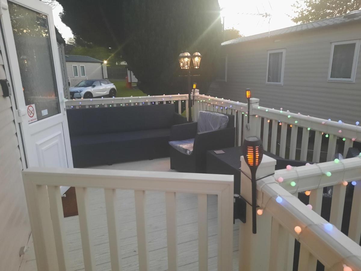 Haggerston Castle 3 Bedroom Deluxe Holiday Home Cheswick  Екстер'єр фото