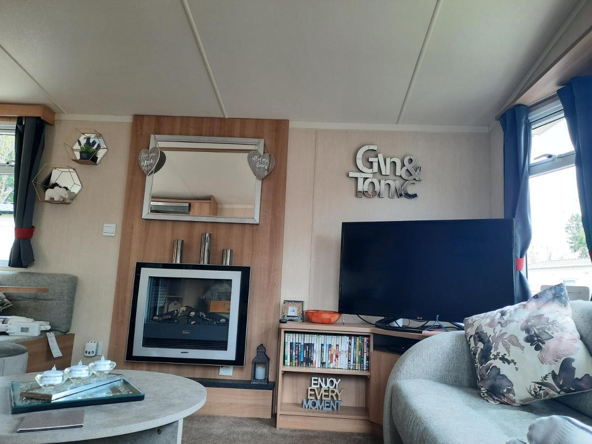 Haggerston Castle 3 Bedroom Deluxe Holiday Home Cheswick  Екстер'єр фото