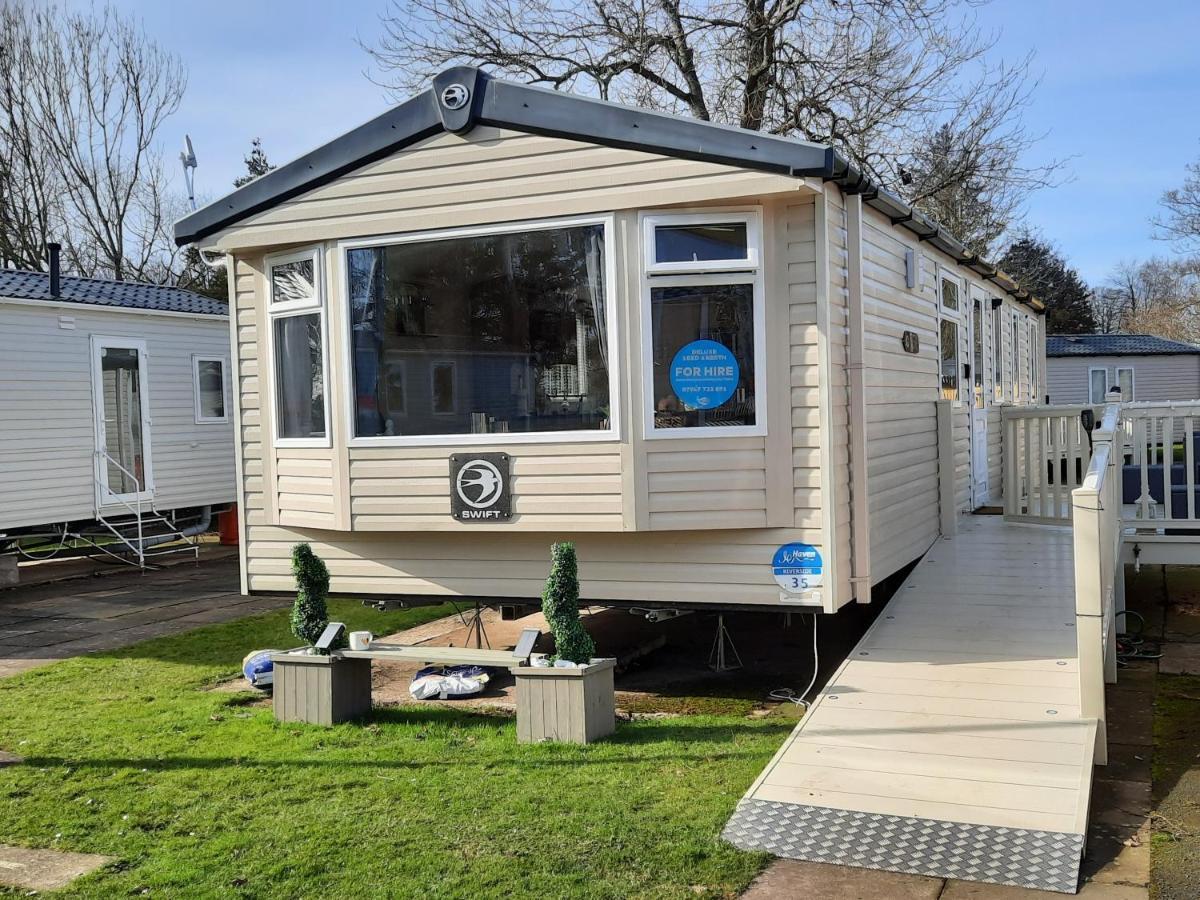 Haggerston Castle 3 Bedroom Deluxe Holiday Home Cheswick  Екстер'єр фото
