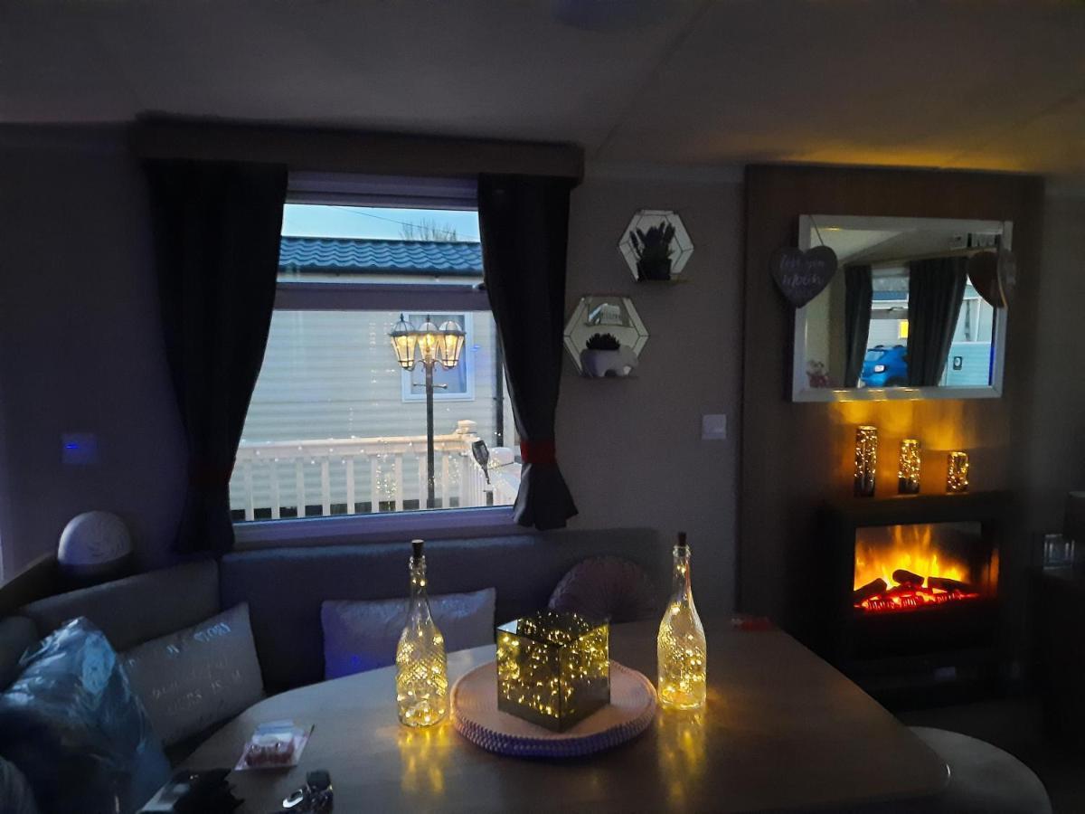 Haggerston Castle 3 Bedroom Deluxe Holiday Home Cheswick  Екстер'єр фото
