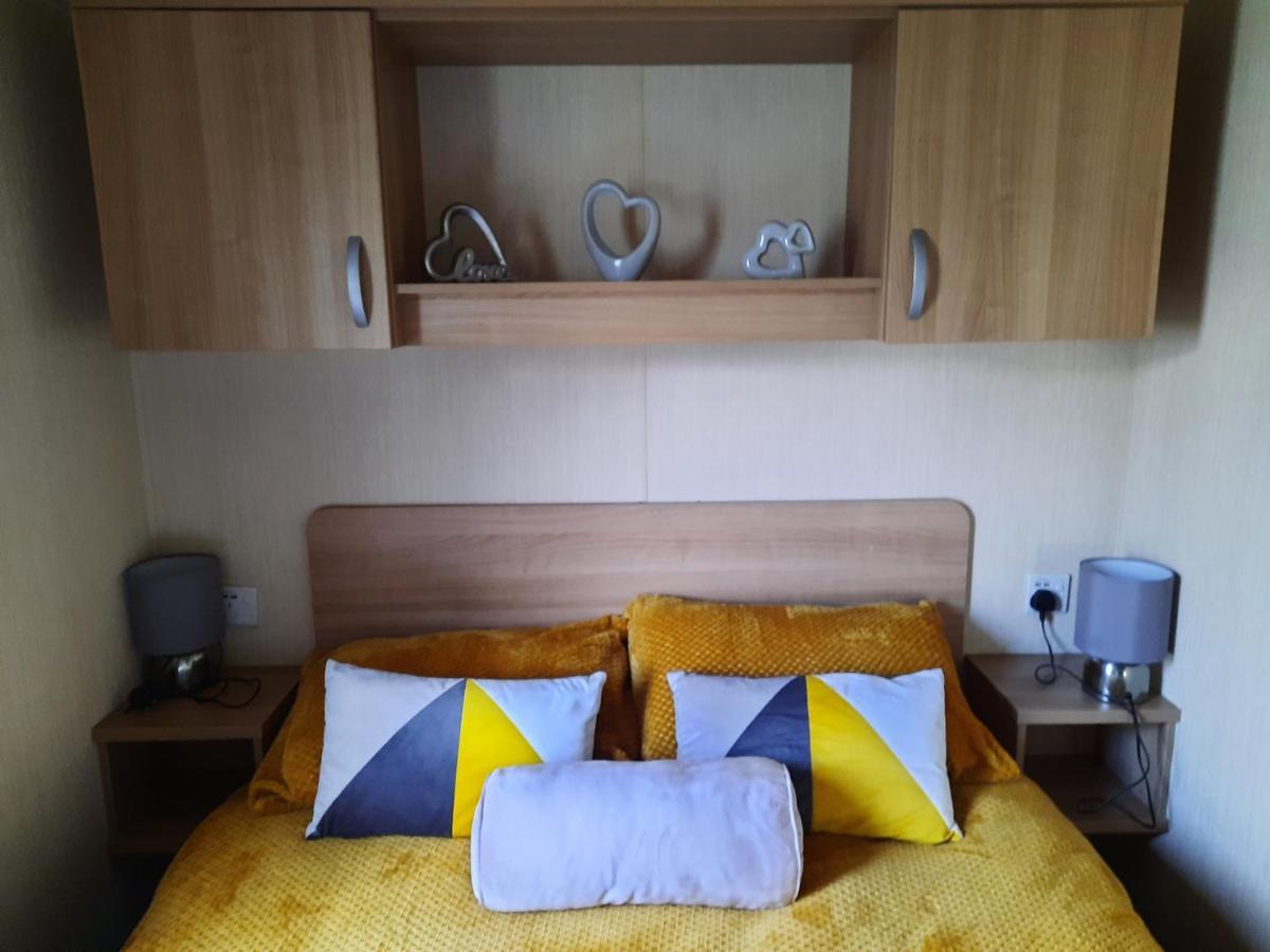 Haggerston Castle 3 Bedroom Deluxe Holiday Home Cheswick  Екстер'єр фото