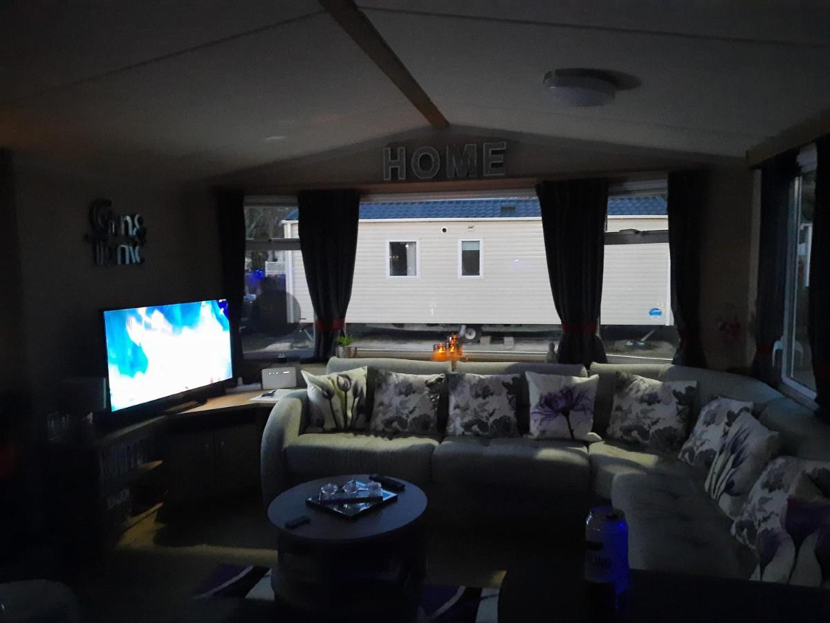 Haggerston Castle 3 Bedroom Deluxe Holiday Home Cheswick  Екстер'єр фото