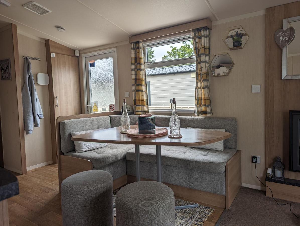 Haggerston Castle 3 Bedroom Deluxe Holiday Home Cheswick  Екстер'єр фото